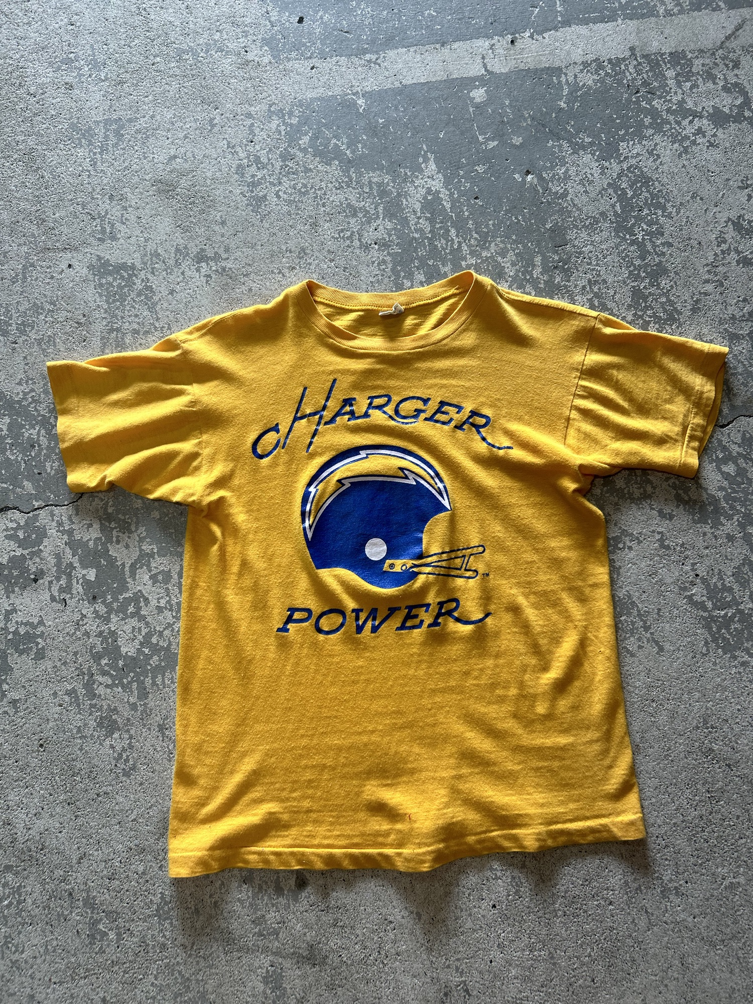 NEW ARRIVALS vtg”3