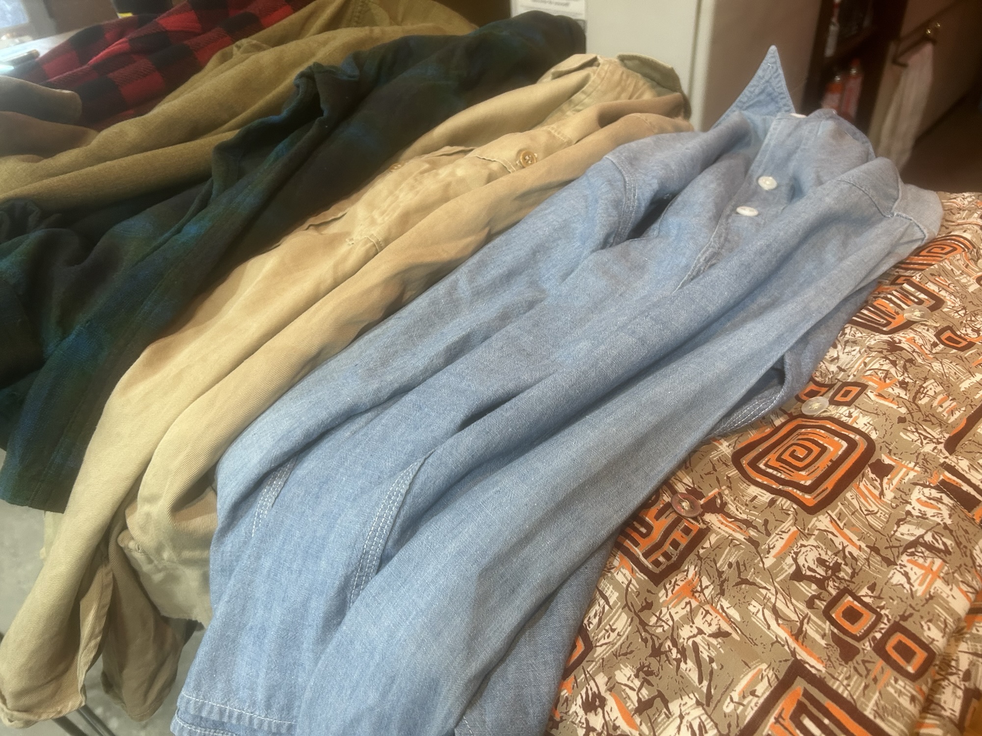 NEW ARRIVALS”2