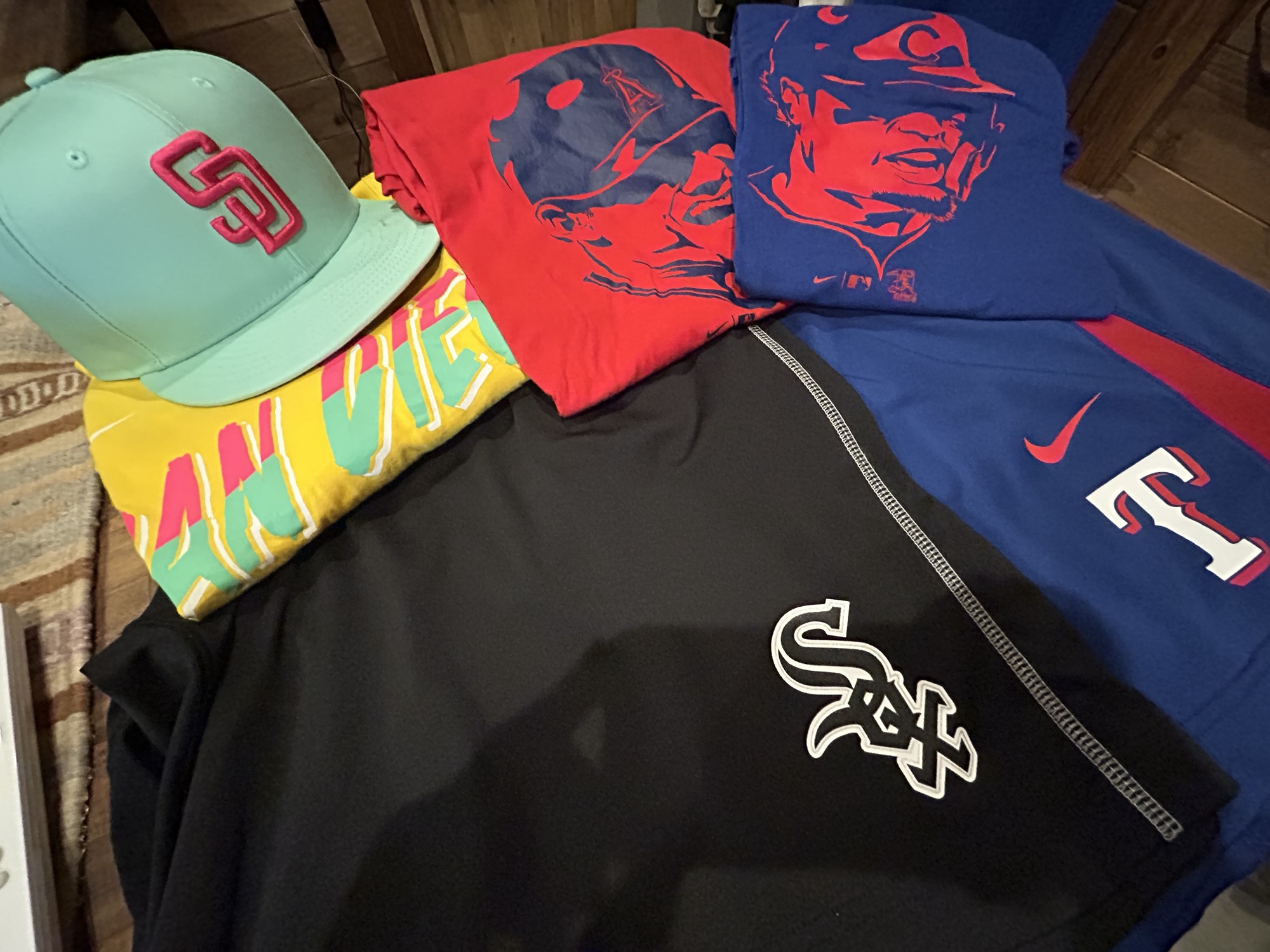 8月スタート& NEW ARRIVALS